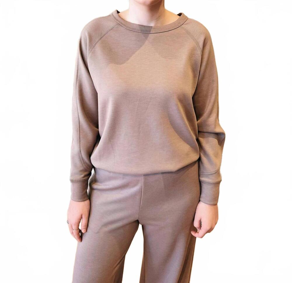 NEW ZENANA chloe sweatshirt in cocoa